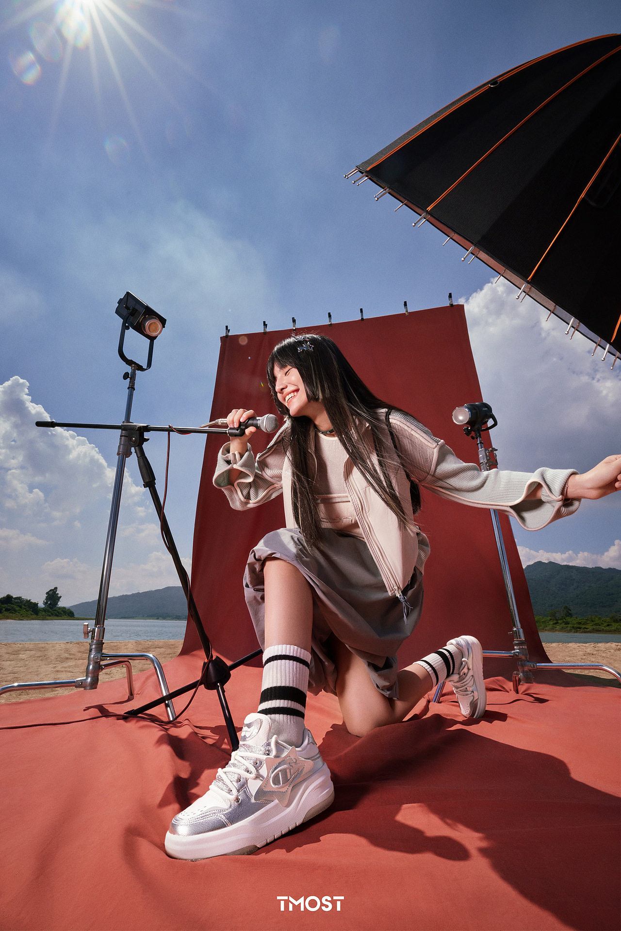 闪耀如你｜Champion双11主题系列大片（图ZNDEwNjMzMjcy） - 产品摄影 - 站酷设计师TMOSTSHOES原创素材 - 站酷ZCOOL