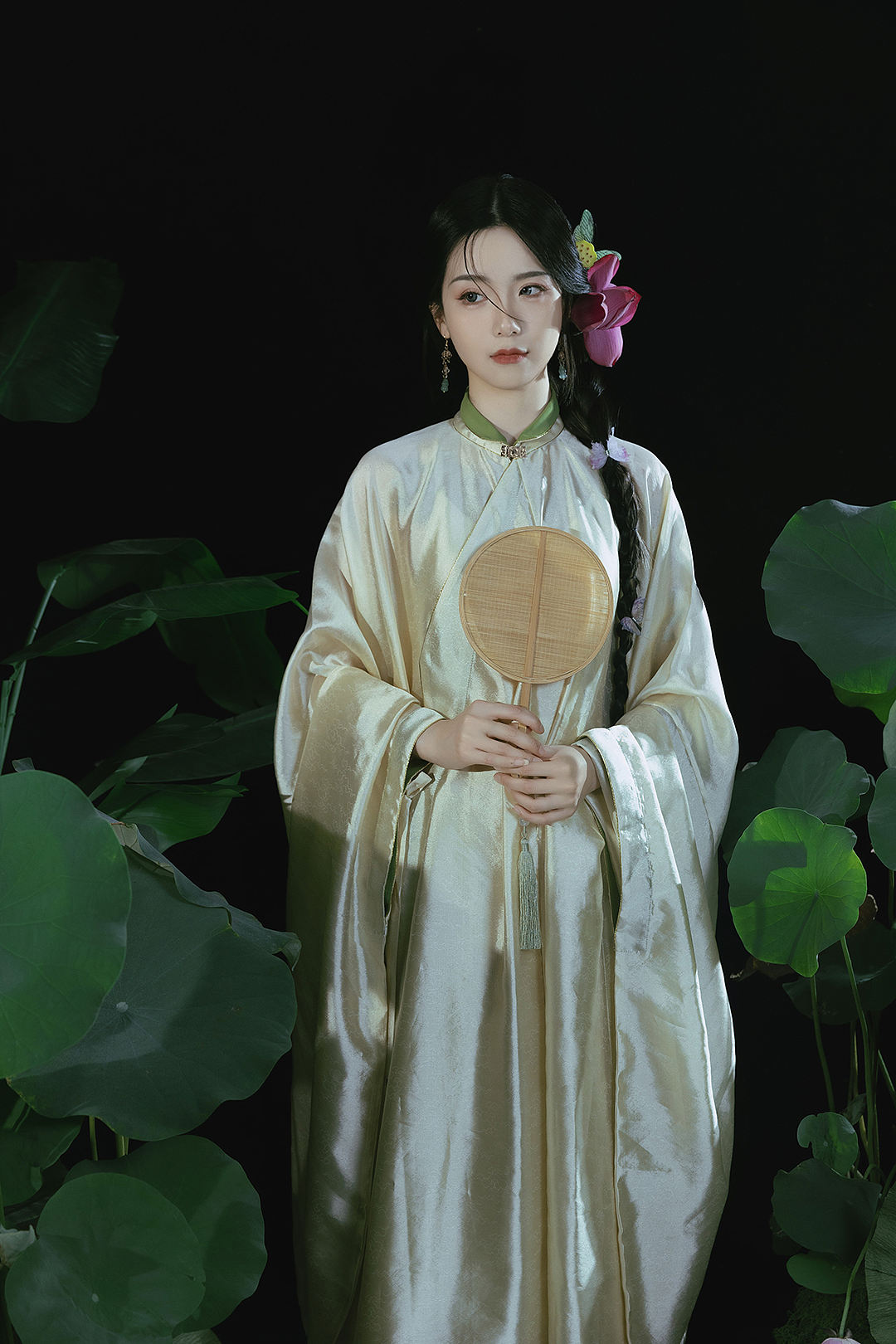 时间的泪眼撕去我伪装（图ZNDEwNzMyNDky） - 人像摄影 - 站酷设计师路尘谨制原创素材 - 站酷ZCOOL