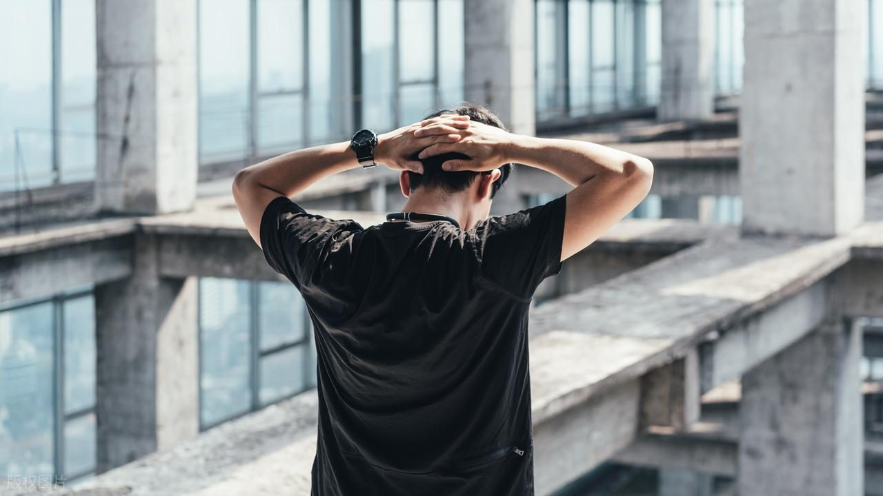男士智能手表怎么选？实测览邦Watch Ultra：八核硬件支撑下的腕上智能终端体验（图ZMTU3OTQ5MjQ=） - 资讯 - 站酷设计师擎天创界原创素材 - 站酷ZCOOL