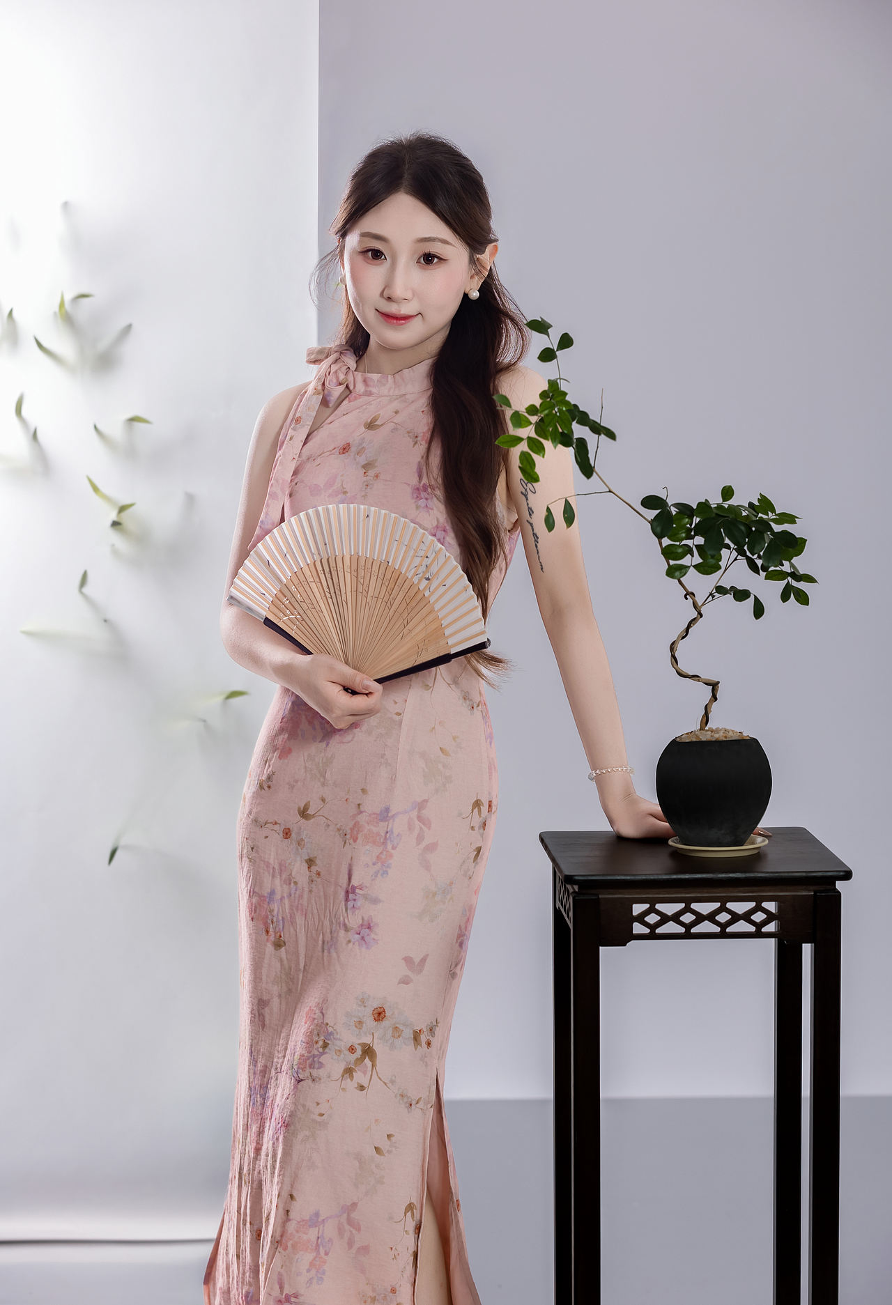 旗袍 新中式（图ZNDEwNzY4Mzky） - 人像摄影 - 站酷设计师枫叶剑桥原创素材 - 站酷ZCOOL