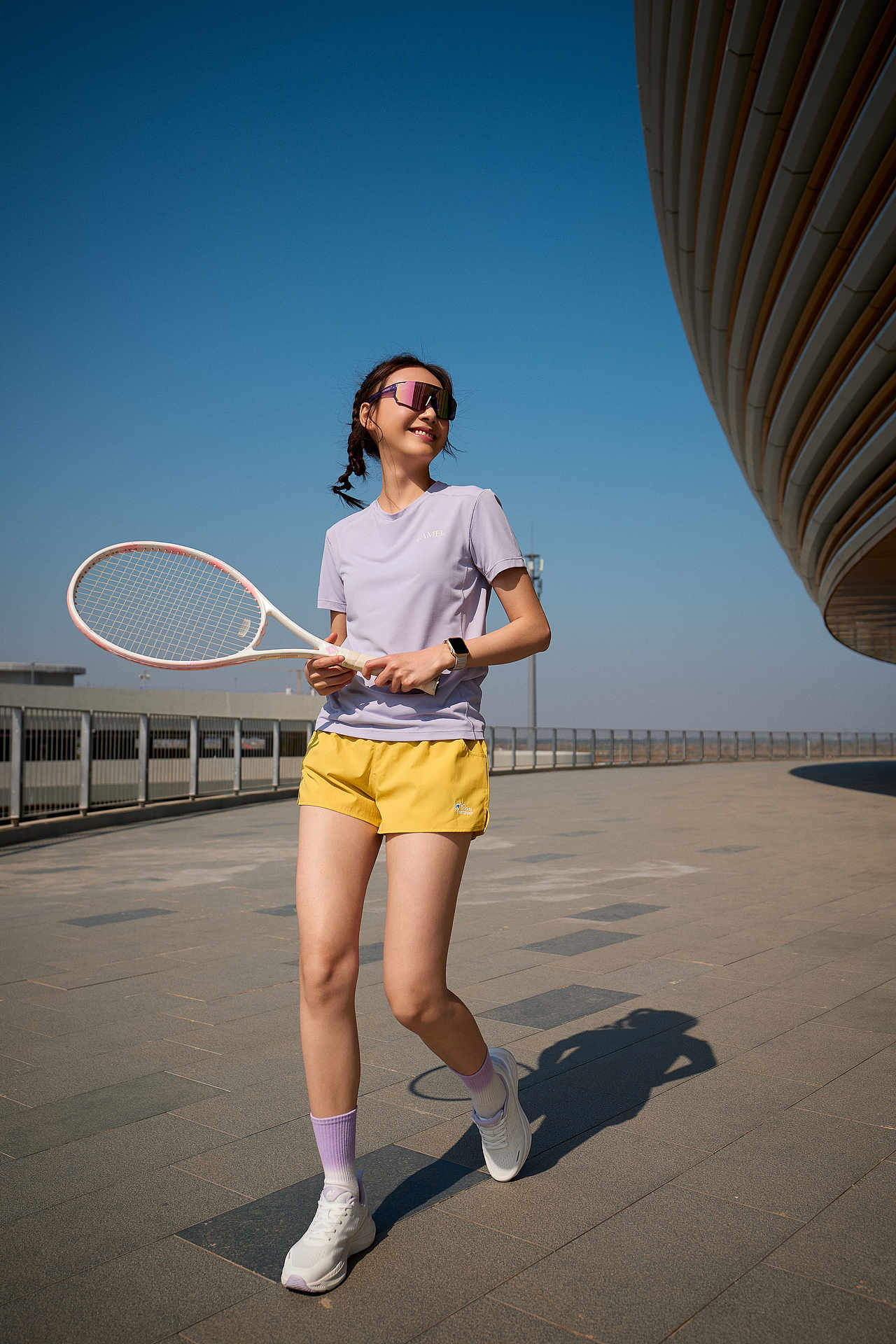 晴空为伴，自在运动 / 骆驼伴你享受运动（图ZNDEwNzk0MDQ0） - 人像摄影 - 站酷设计师JaKe杰原创素材 - 站酷ZCOOL