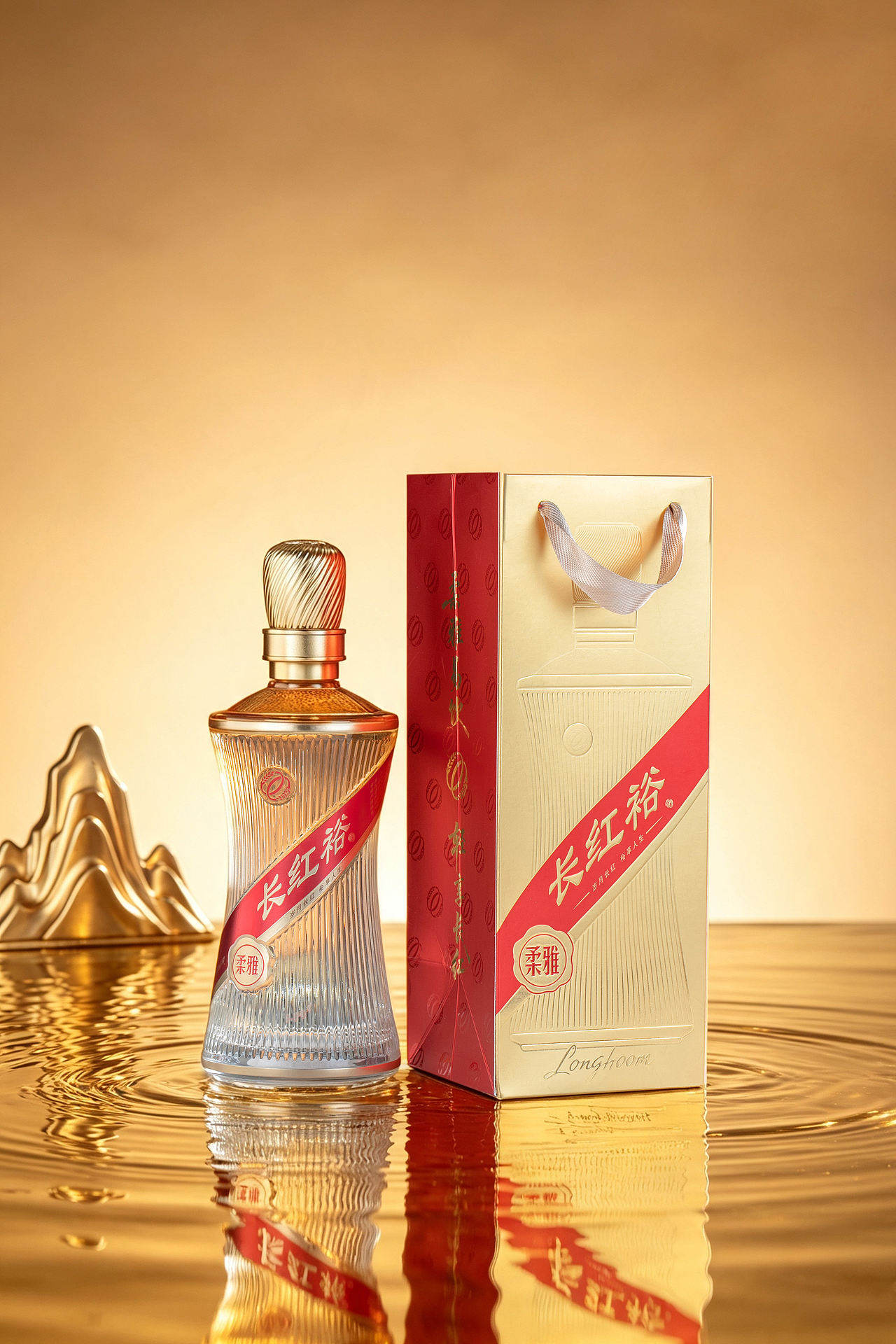 长红裕·柔雅43度白酒拍摄（图ZNDEwODAxMDE2） - 产品摄影 - 站酷设计师郝神奇丶原创素材 - 站酷ZCOOL