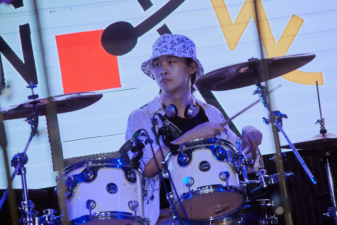 【未来的拼盘】发电中 乐队（图ZNDEwODQ4NTcy） - 人文/纪实摄影 - 站酷设计师夏夜港湾原创素材 - 站酷ZCOOL