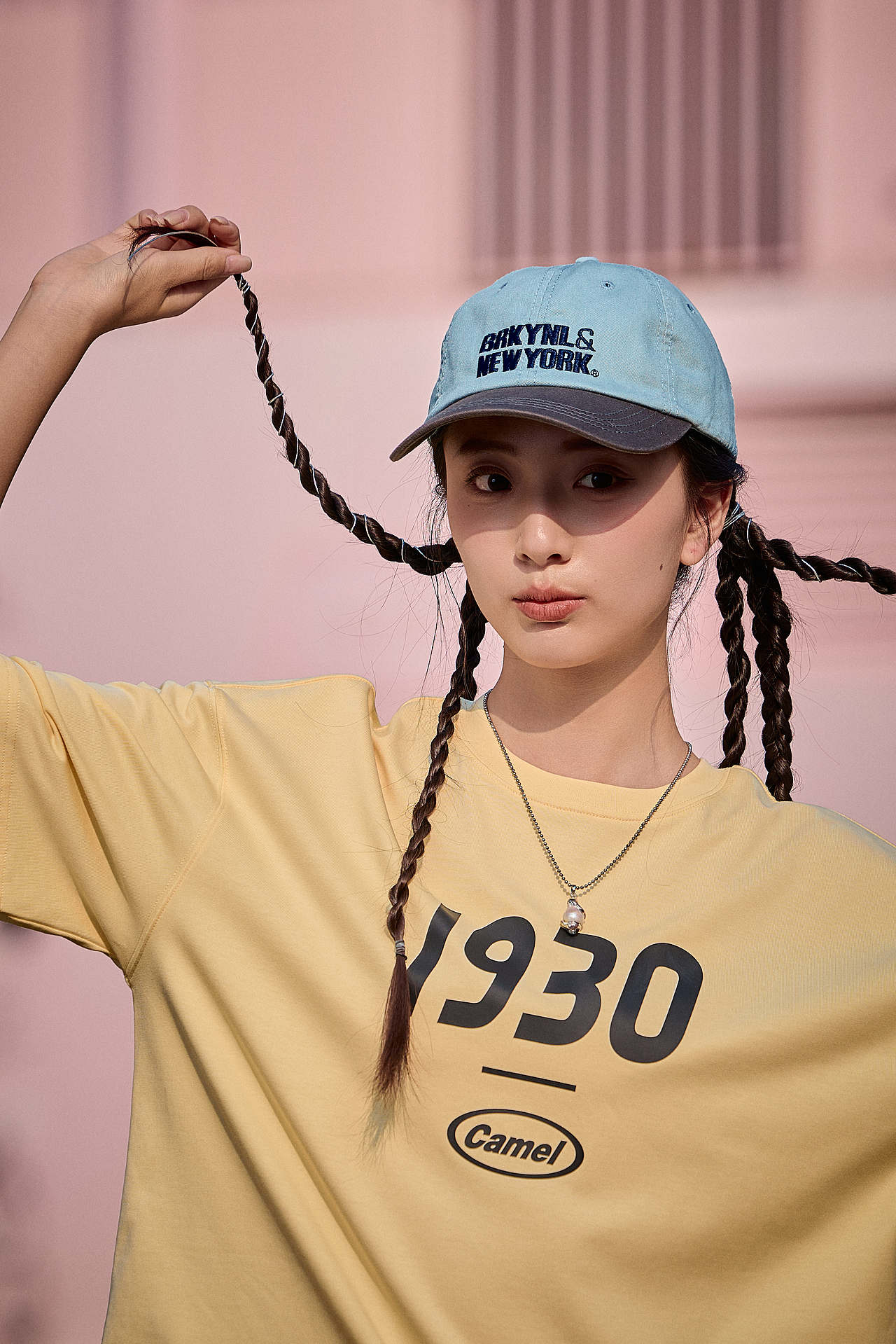 骆驼｜夏日街头，自在随性（图ZNDEwODcyNjY4） - 人像摄影 - 站酷设计师JaKe杰原创素材 - 站酷ZCOOL
