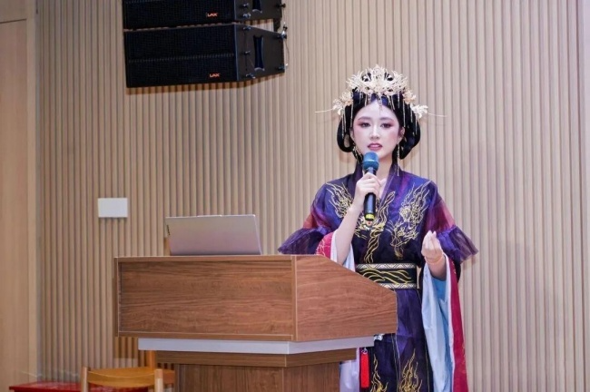 “魏晋汉”服饰风貌一览展览在珠海市古元美术馆雅致启幕（图ZMTU4MDQwMjA=） - 资讯 - 站酷设计师邹志斌原创素材 - 站酷ZCOOL