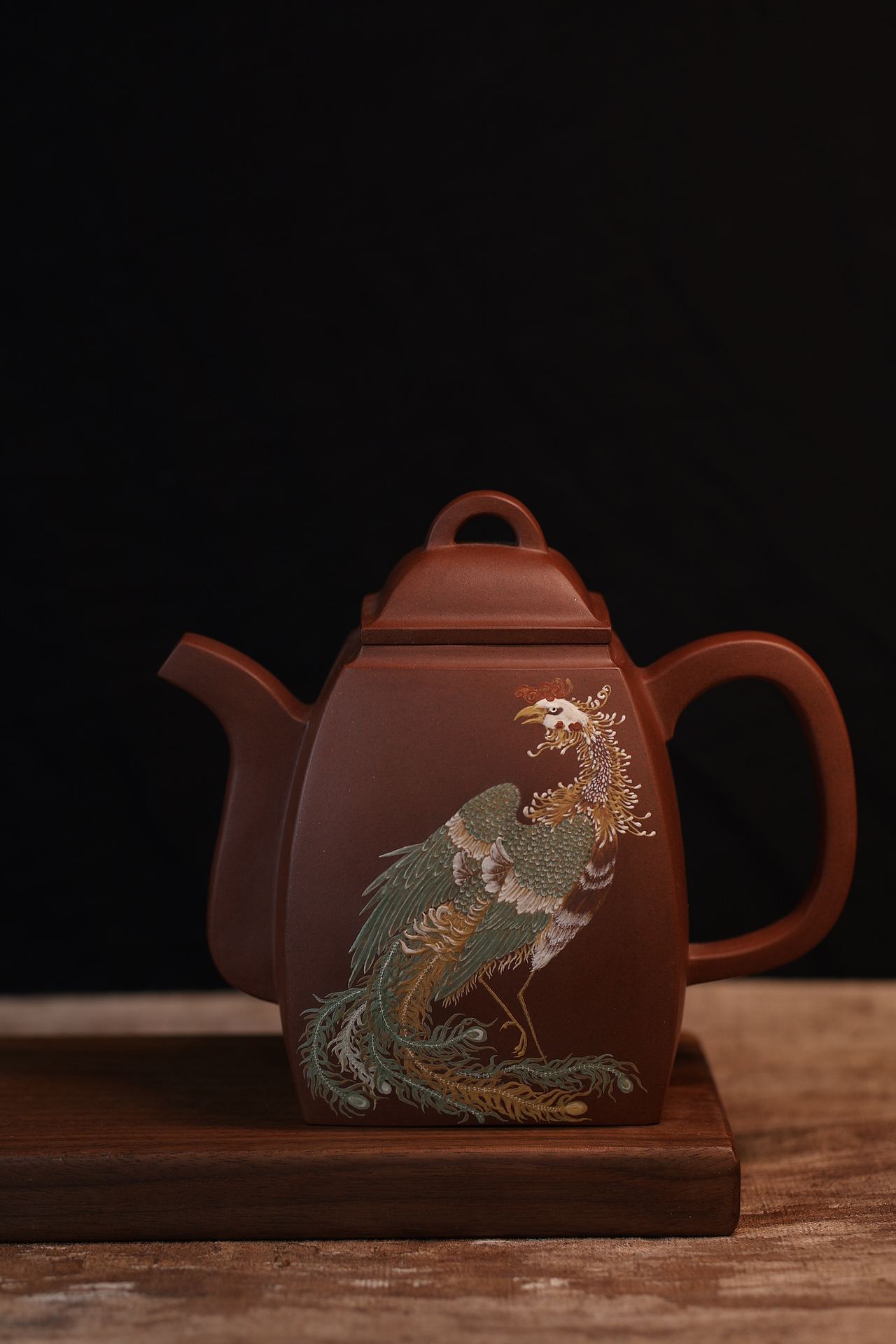锦凤呈祥汉方壶（图ZNDEwOTA4NTIw） - 工艺品设计 - 站酷设计师只可意绘原创素材 - 站酷ZCOOL