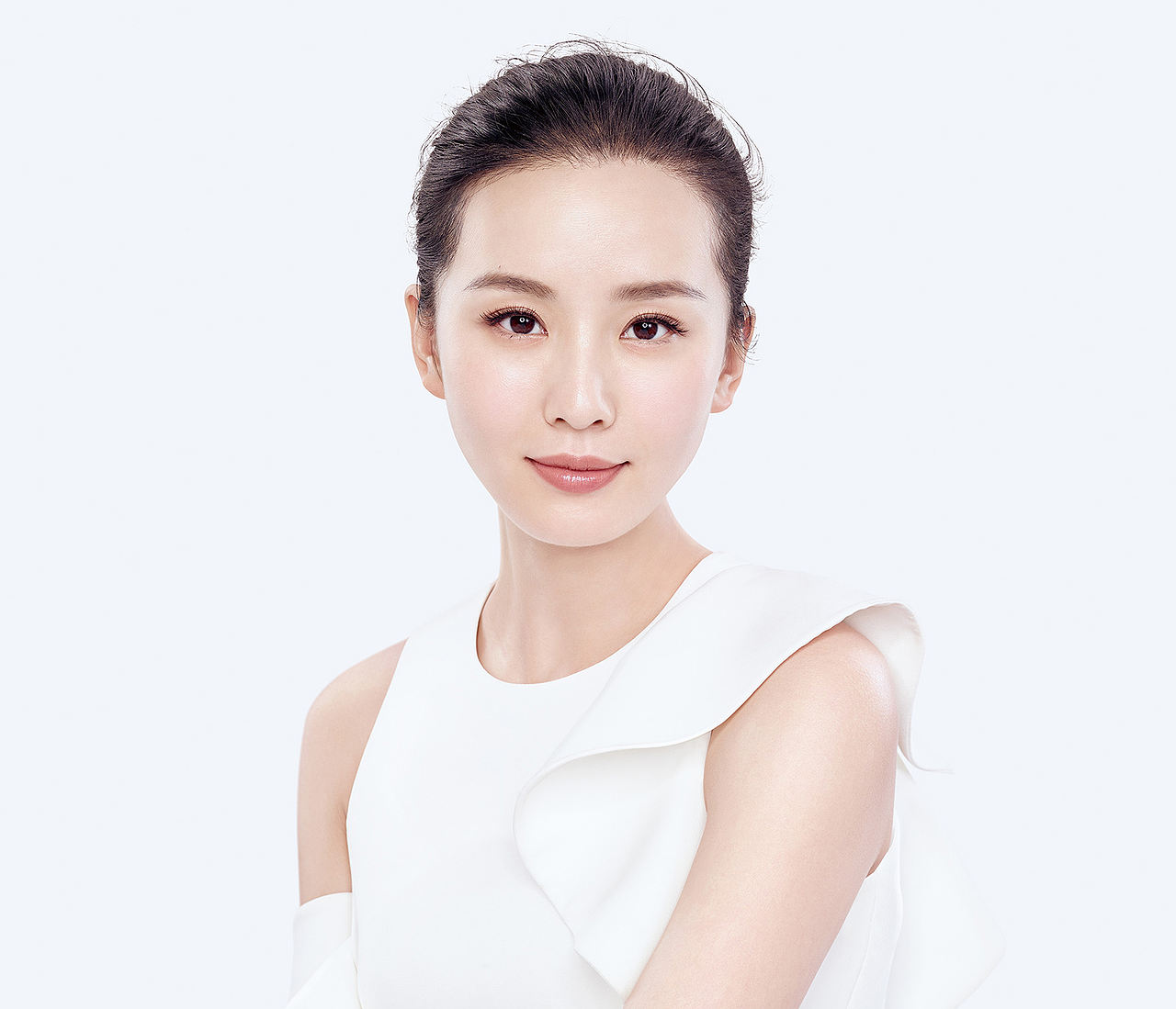 人物修图/多品牌/化妆品美人（图ZNDExMDI3Nzg4） - 修图/后期 - 站酷设计师上海觉色修图原创素材 - 站酷ZCOOL