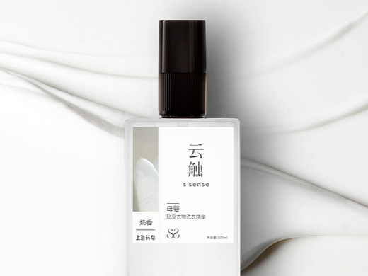 云触高端功能性香氛洗护品牌全案设计 | 北京二山造物（个人主页-ZNzQwMjE5NTY=） - 包装 - 站酷设计师二山造物原创素材 - 站酷ZCOOL