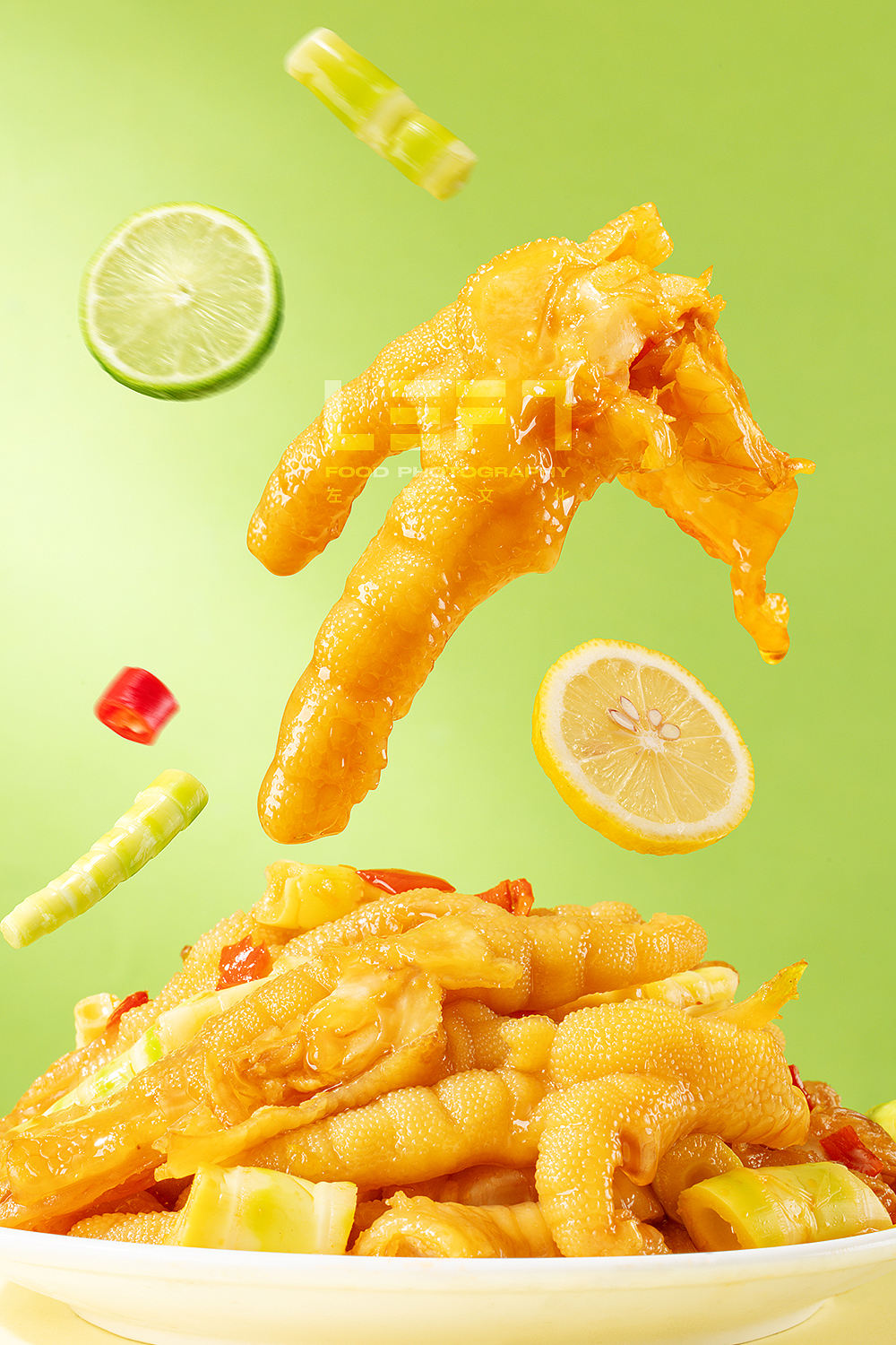 辣皮皮 × LeftStudio｜无骨凤爪（图ZNDExMDc2NzAw） - 美食摄影 - 站酷设计师泉州电商广告摄影原创素材 - 站酷ZCOOL