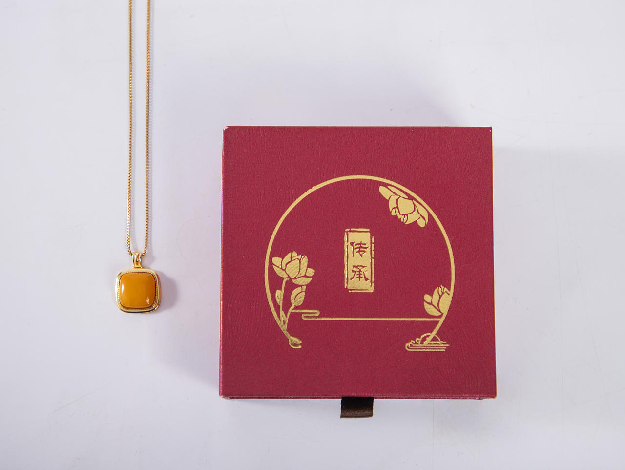 有间|珩钻天然蜜蜡吊坠（图ZNDExMTk4NTA4） - 产品摄影 - 站酷设计师有间图片社原创素材 - 站酷ZCOOL