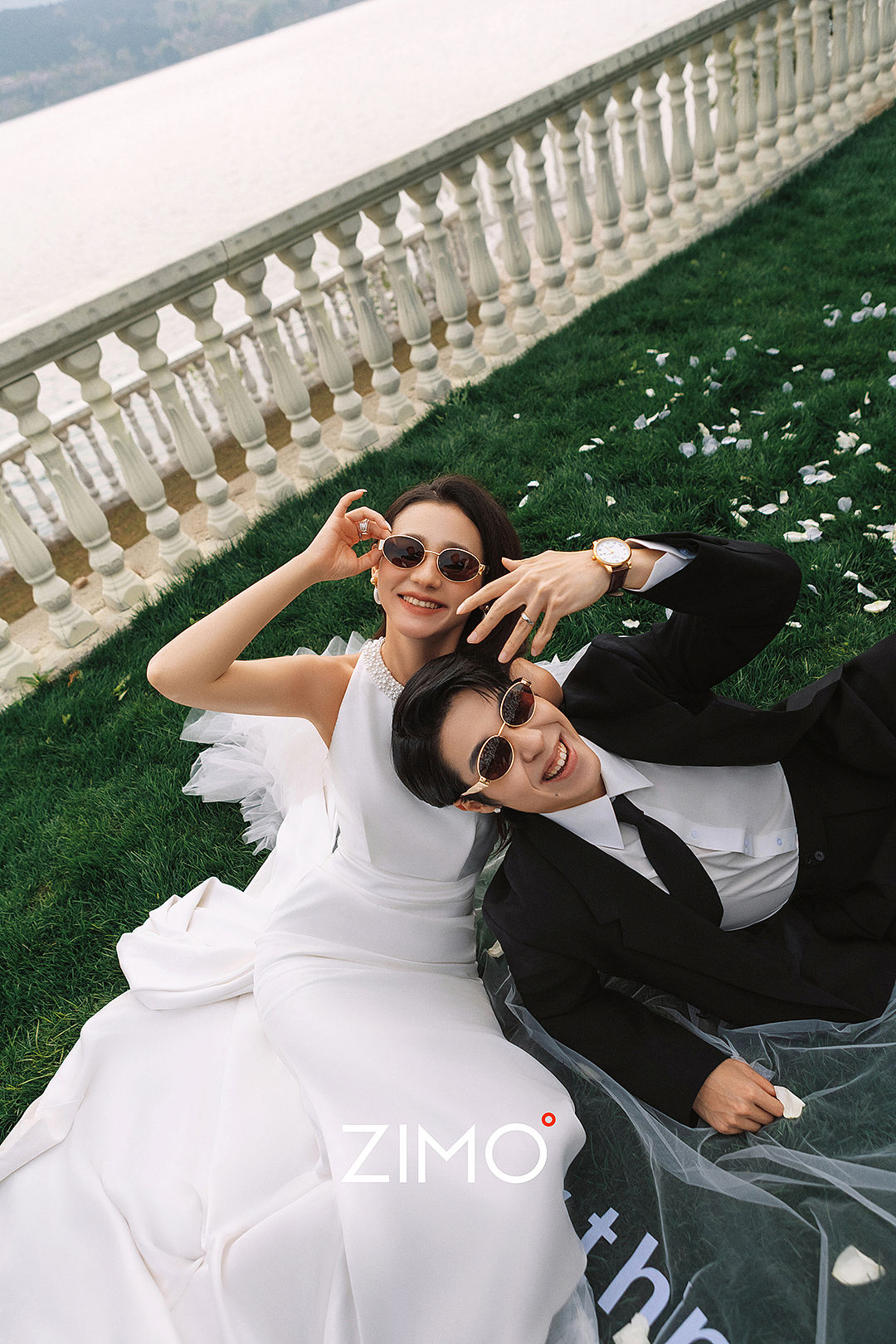 松弛感婚纱照（图ZNDExMjA1MjY4） - 修图/后期 - 站酷设计师子墨设计工作室原创素材 - 站酷ZCOOL