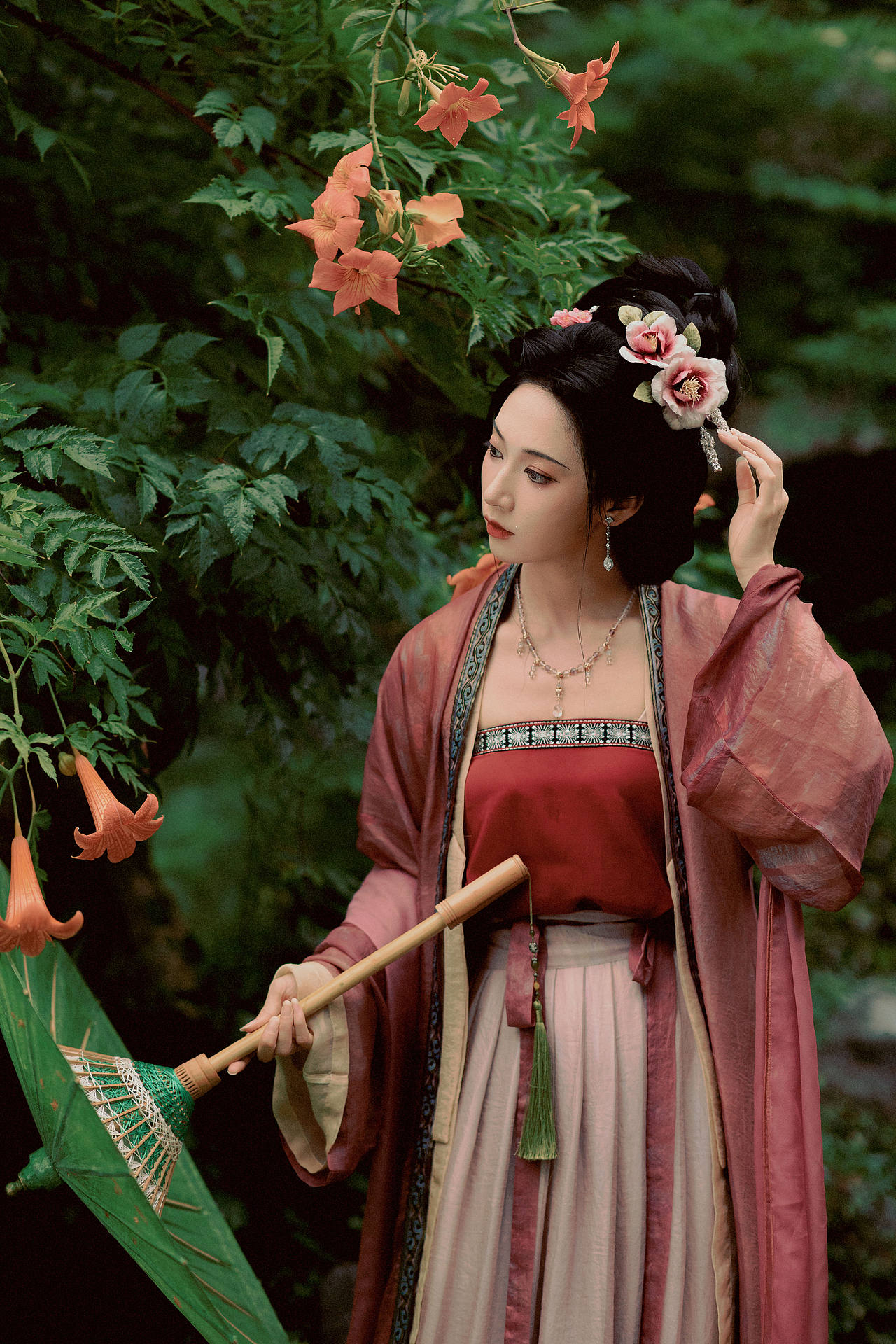 卷石洞天（图ZNDExMzI3OTQ4） - 人像摄影 - 站酷设计师若寒Rock原创素材 - 站酷ZCOOL