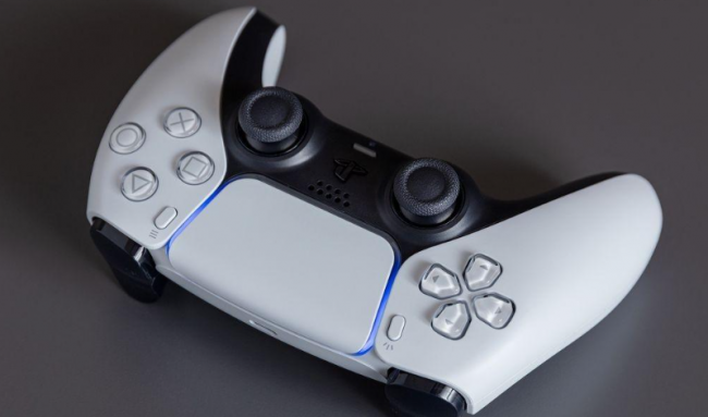 游戏手柄怎么选?盘点10款高性价比手柄,畅玩PC、Switch、Steam更尽兴!(图ZMTU4Mjk5OTI=) - 评测 - 站酷设计师咕噜小熊原创素材 - 站酷ZCOOL