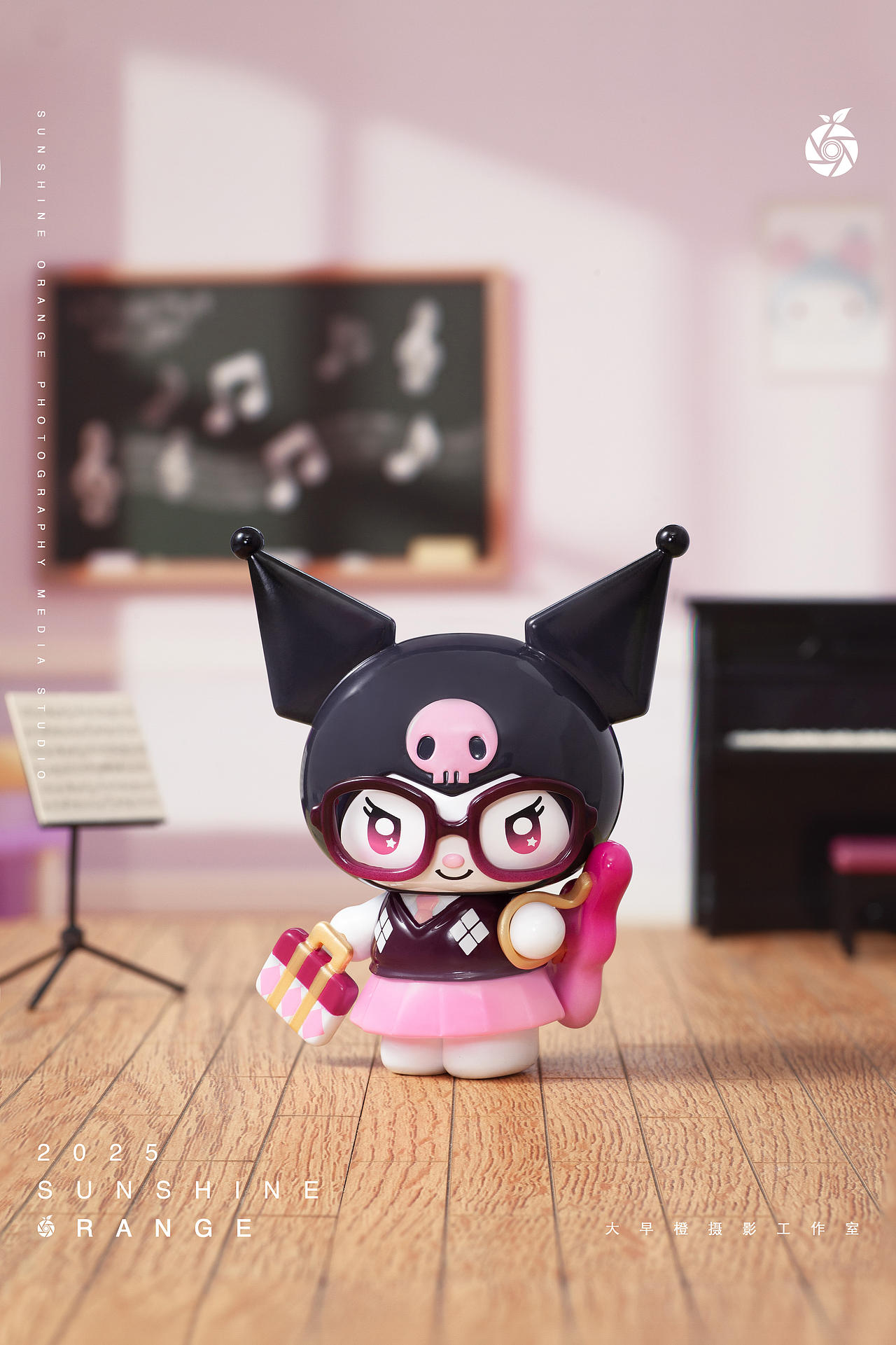 【盲盒摄影】TOPTOY闪闪偶像系列KUROMI实景拍摄（图ZNDExNDQwMzcy） - 产品摄影 - 站酷设计师大早橙摄影工作室原创素材 - 站酷ZCOOL