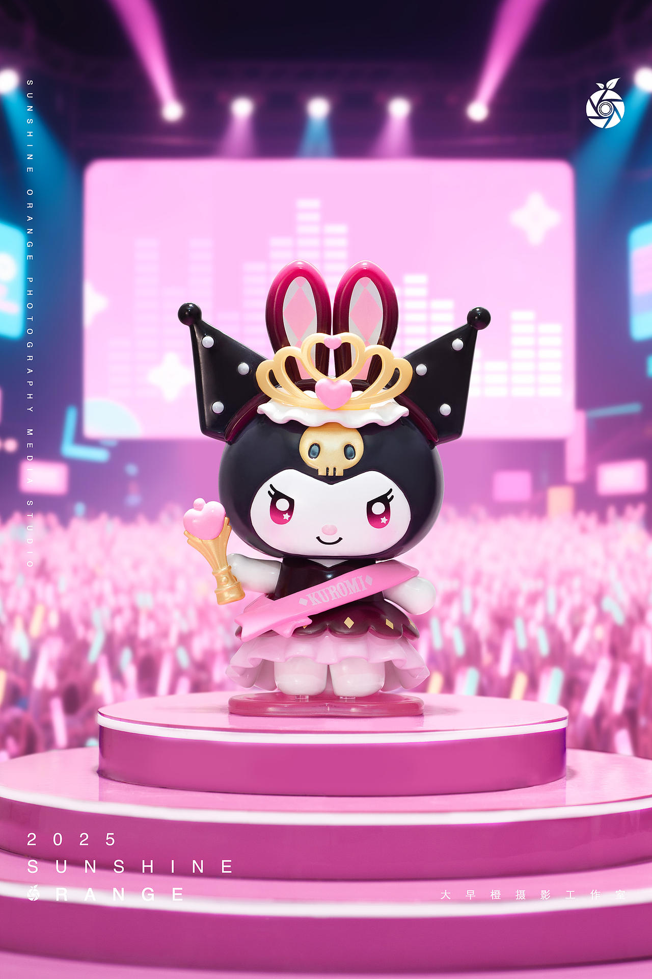 【盲盒摄影】TOPTOY闪闪偶像系列KUROMI实景拍摄（图ZNDExNDQwMzky） - 产品摄影 - 站酷设计师大早橙摄影工作室原创素材 - 站酷ZCOOL