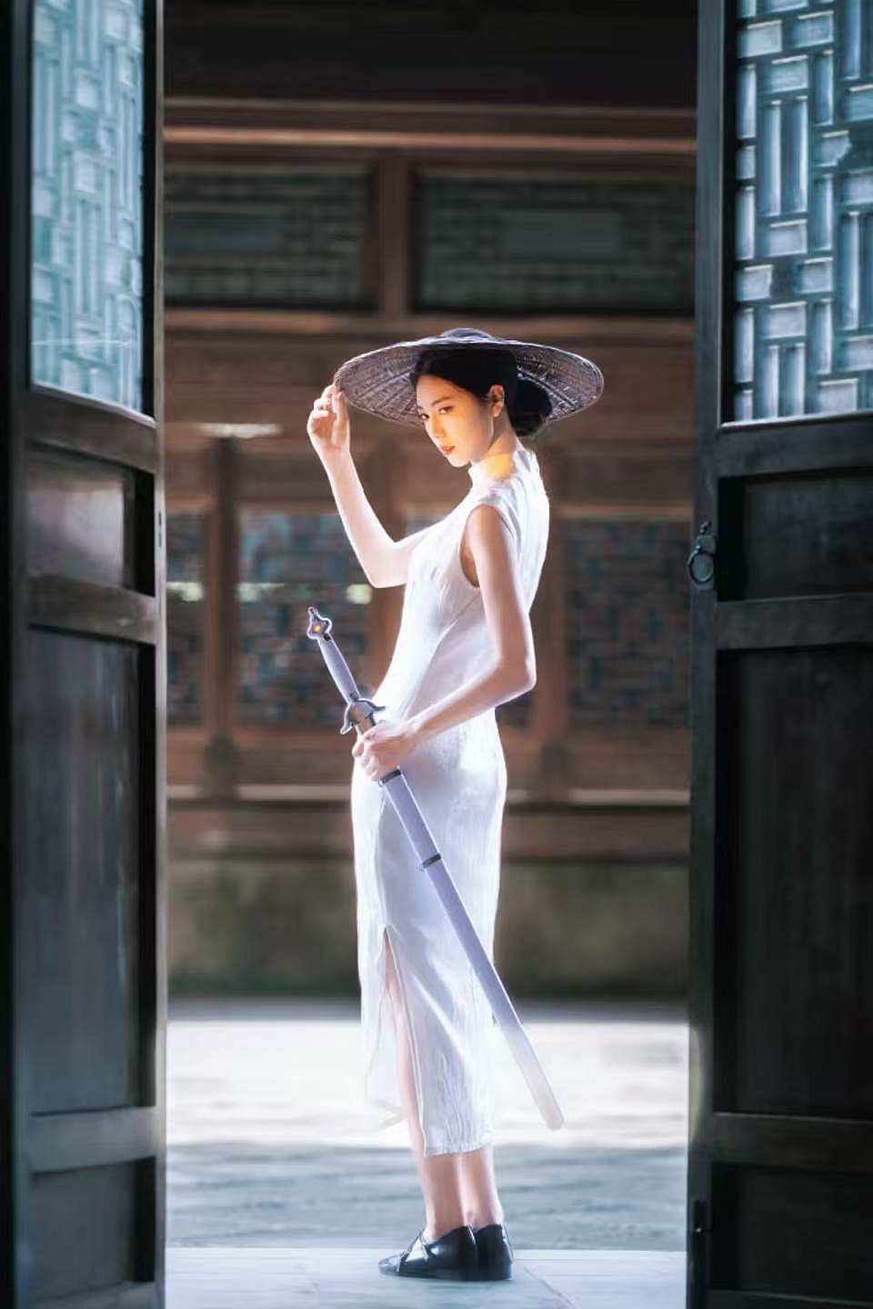 人在江湖 心随风动（图ZNDExNzI0ODQw） - 人像摄影 - 站酷设计师不会拍照的设计狮原创素材 - 站酷ZCOOL