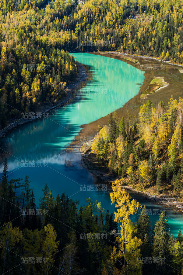 新疆阿勒泰喀纳斯月亮湾秋季风光（主预览-120684） - 未分类 - 站酷设计师陈喆风光摄影原创素材 - 站酷ZCOOL