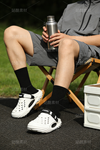 洞洞鞋产品场景AI作品（导航-12765070） - 未分类 - 站酷设计师喻生有你原创素材 - 站酷ZCOOL